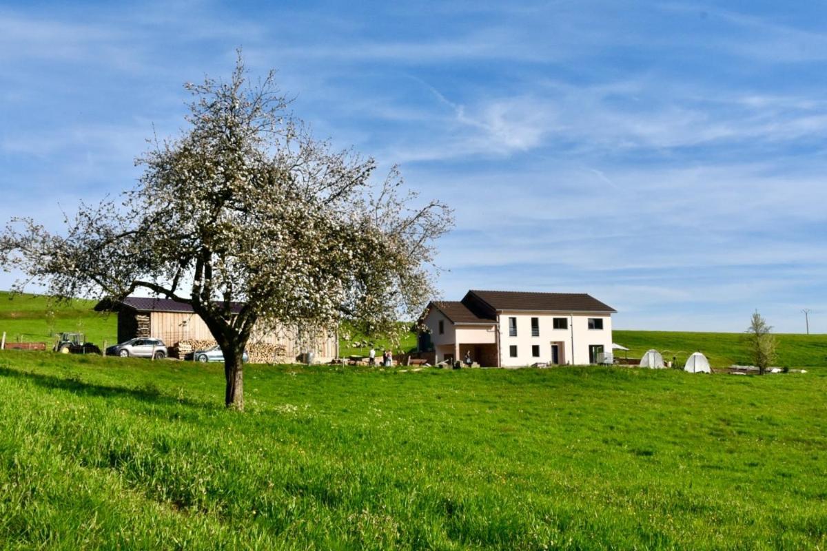 Charmant Gite, Au Calme, Avec Vue Imprenable Sur La Nature Environnante Deycimont Bagian luar foto